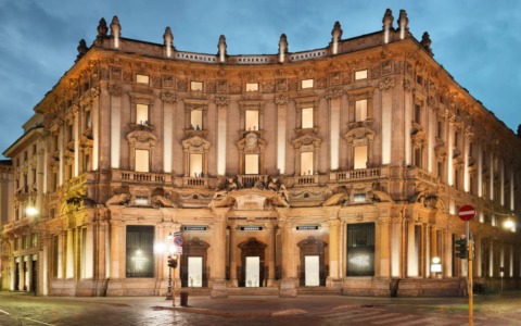 Rubano una borsa in centro a Milano: colti sul fatto dalla Polizia Locale