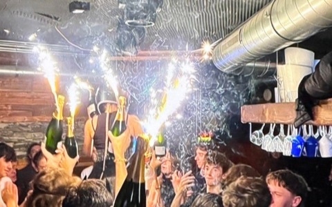 Dopo la tragedia di Crans-Montana, Sala chiede: “Controlli immediati nei locali di Milano” e Bertolaso aggiorna sulle condizioni dei feriti