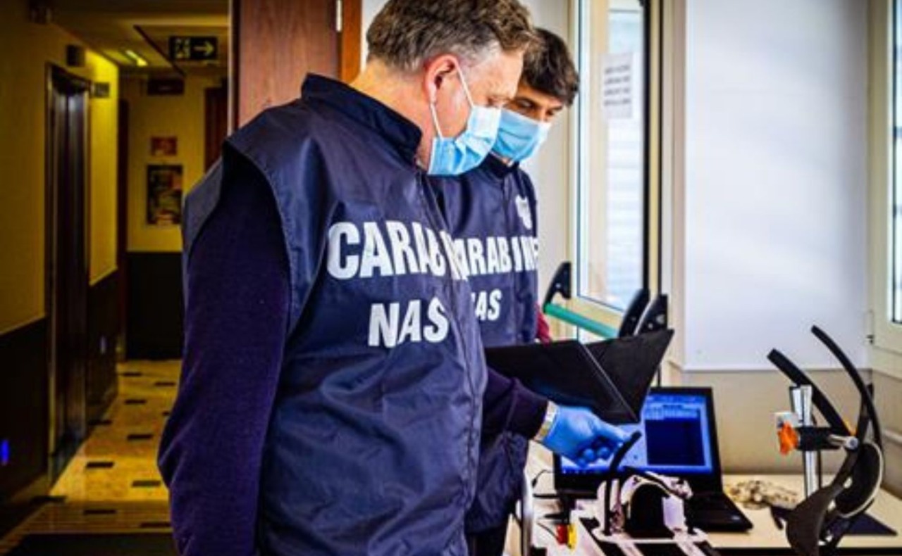 Bilancio 2025 delle operazioni dei Nas nei settori della sanità e dei farmaci: 1.700 controlli, tre arresti e cento denunce