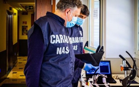 Bilancio 2025 delle operazioni dei Nas nei settori della sanità e dei farmaci: 1.700 controlli, tre arresti e cento denunce