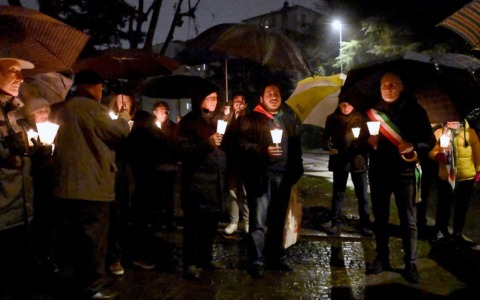 Il sindaco Marco Pozza nella Giornata della Memoria pone l’accento sul dibattito in corso sulla sicurezza per le Olimpiadi invernali