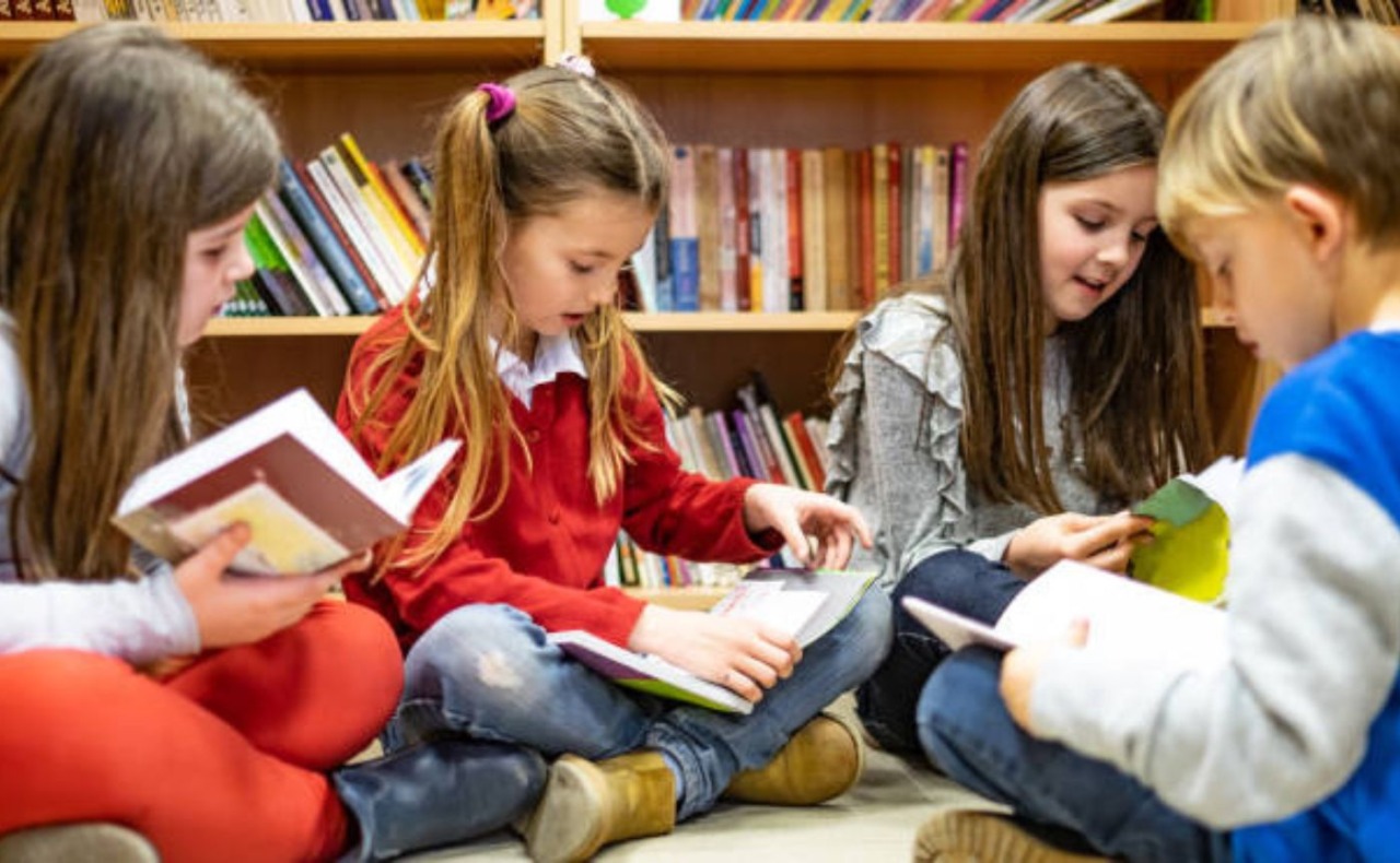 Rozzano, Laboratori in Biblioteca dei ragazzi: due pomeriggi dedicati ai bambini e alle loro famiglie