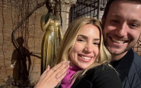 Dal furto alla proposta di matrimonio: lieto fine alla Centrale di Milano