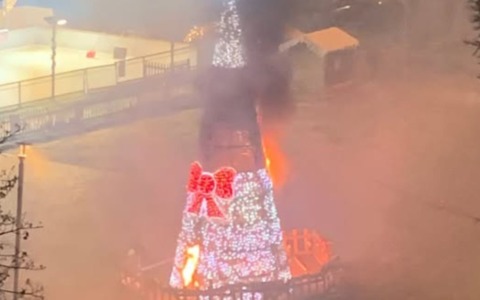 Incendio dell’albero di Natale di Trezzano: la Polizia Locale individua i responsabili