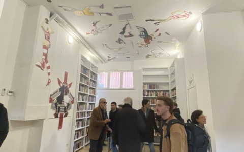 A Milano nasce la Biblioteca dello Sport: un omaggio a Gianni Mura