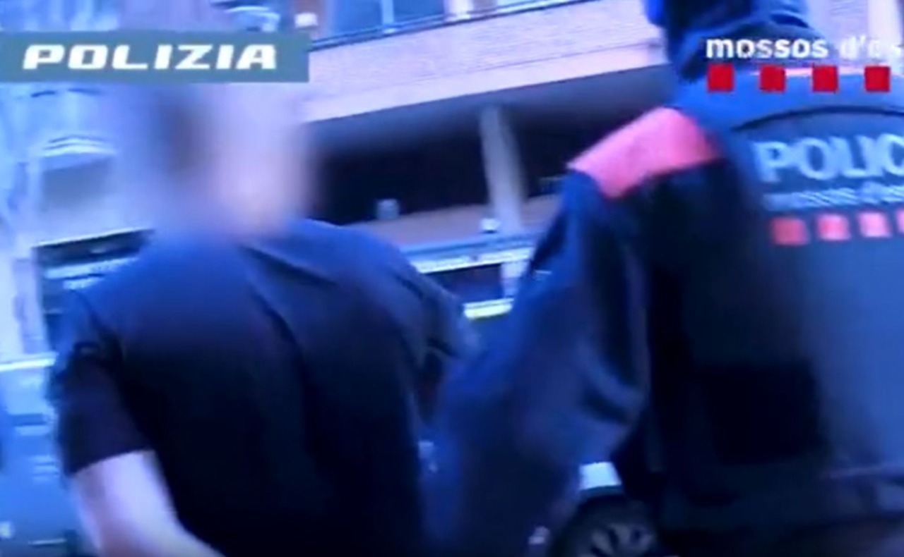 Svolta nel giallo dell’ex banchiere ucraino precipitato dal b&b: arrestato in Spagna il figlio Igor