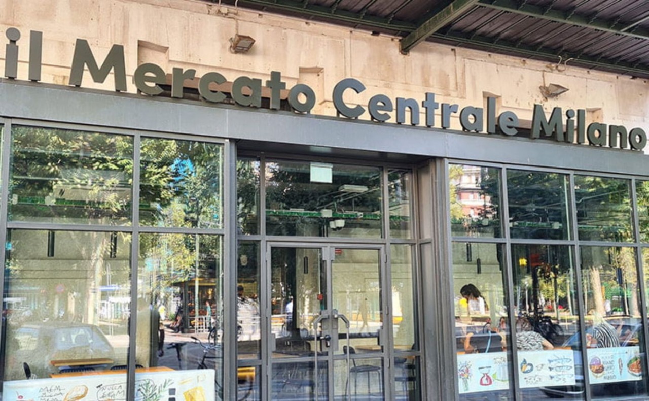 ATS sospende 17 attività al Mercato Centrale: blatte diffuse e gravi carenze igieniche