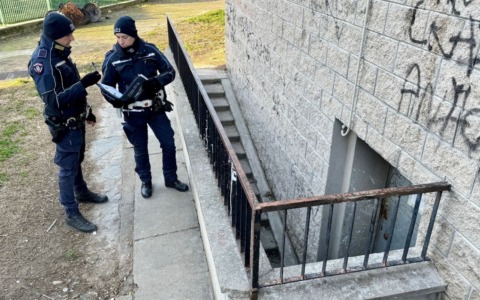 Controlli della polizia locale nelle cantine Aler di Rozzano: due denunciati per occupazione abusiva