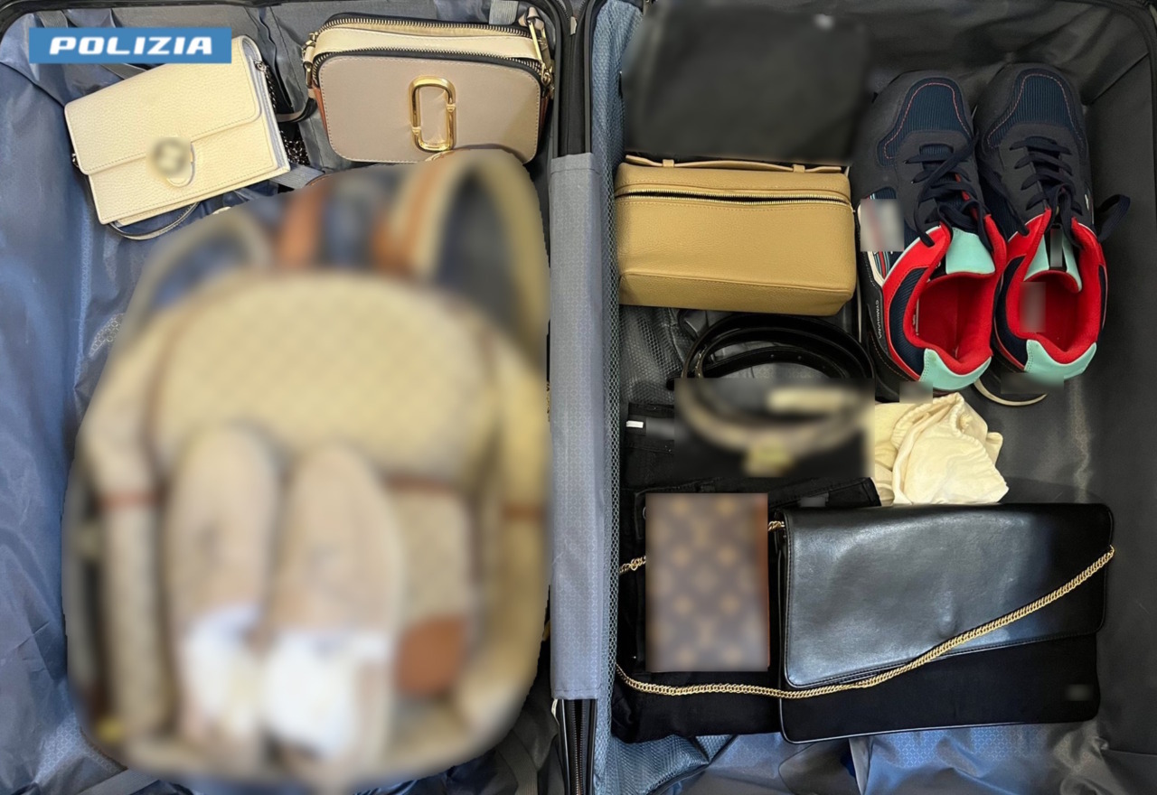 Telefoni rubati e borse griffate in hotel: blitz della Polizia a Milano