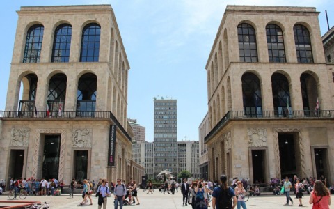 Il Museo del Novecento amplia i propri strumenti di accessibilità: sei capolavori raccontati in Lis per rendere la collezione più accessibile