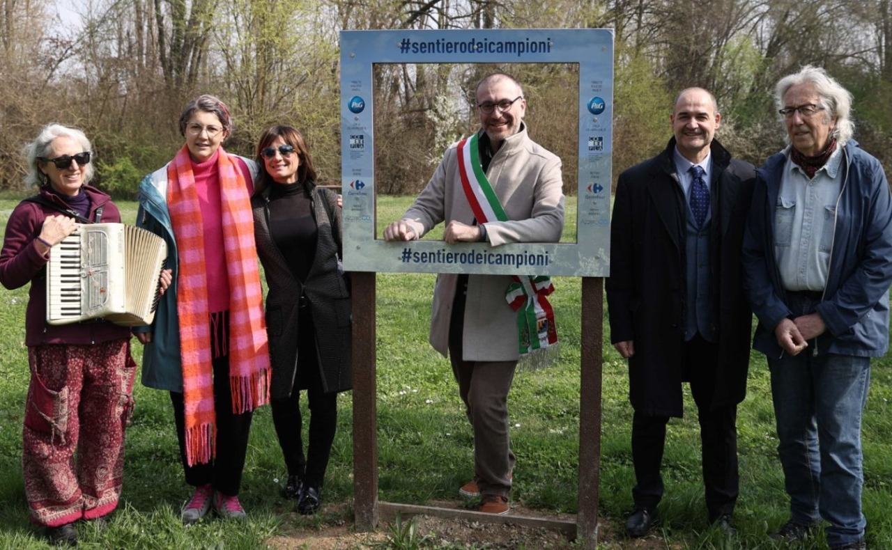 Inaugurato nel Parco del Centenario a Trezzano sul Naviglio il nuovo “Sentiero dei Campioni”