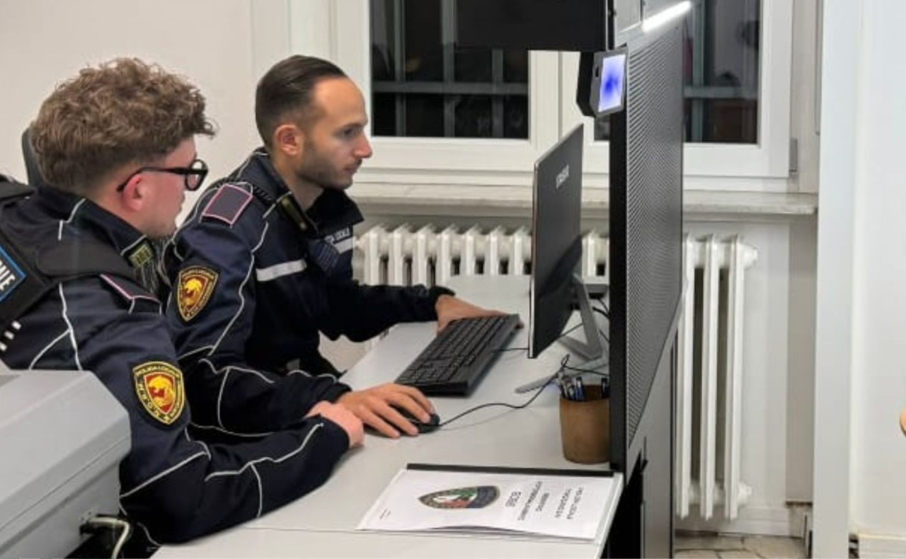 Alla Polizia locale di Trezzano arriva un nuovo e moderno sistema di fotosegnalamento