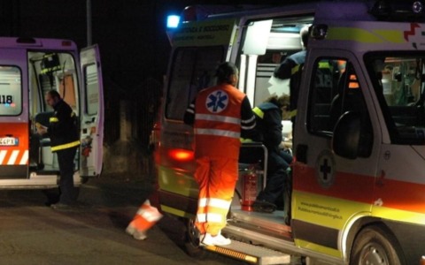 Gravissimo incidente nella notte in zona Bisceglie: motociclista di 25 anni in condizioni critiche