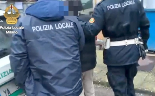 Furto in appartamento da 40mila euro: la polizia locale arresta due ladri
