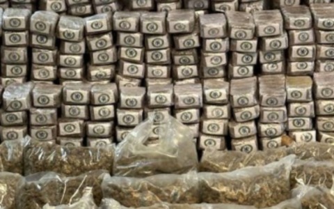 Maxi sequestro di hashish a Zibido: smantellato deposito dello spaccio