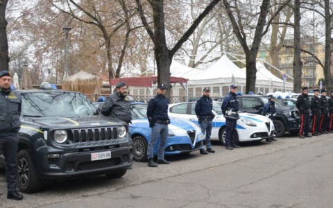 Controlli straordinari interforze a tappeto nell’area di Rogoredo: 1.190 persone identificate, 4 arresti, droga sequestrata