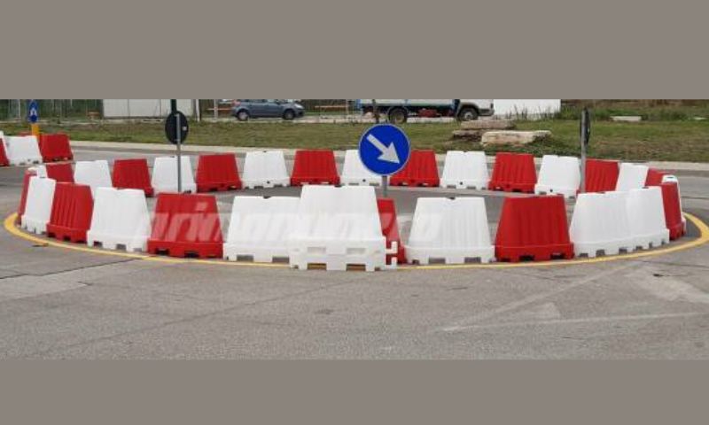 Nuova rotonda in via Romagna a Buccinasco, al via la sperimentazione