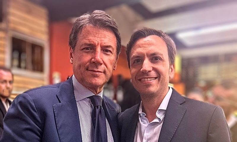 Giuseppe Conte a Corsico in visita ai parchi riqualificati con i fondi PNRR