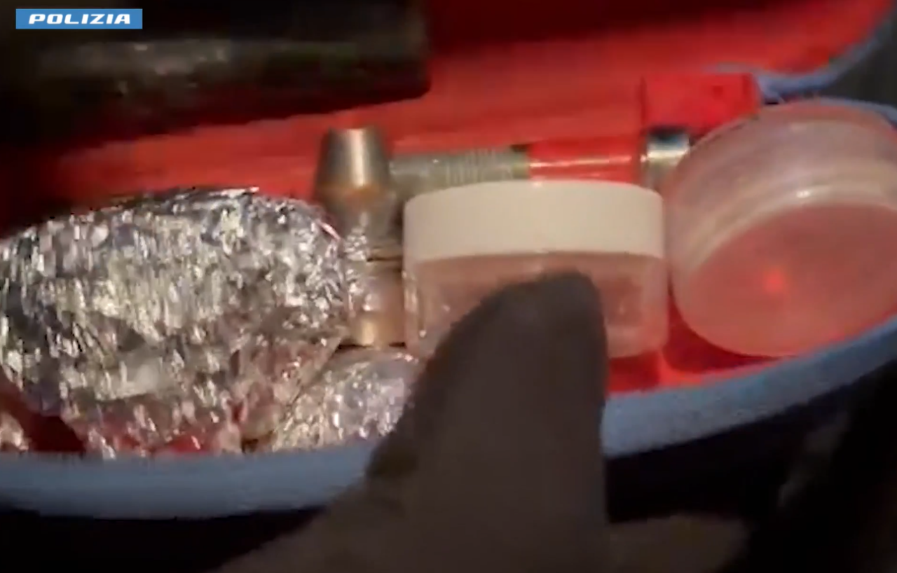 Sequestro di MDPHP alle porte di Milano: fermato un uomo dopo un pedinamento