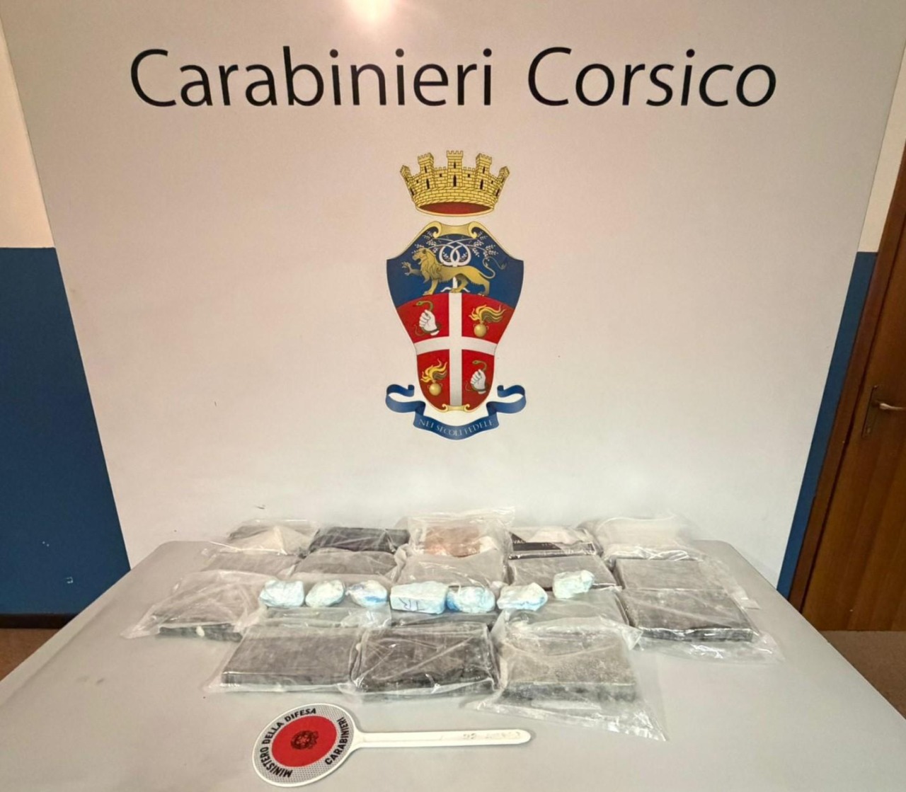 Rozzano, folle inseguimento sulla Statale: arrestato pusher con 21 kg di cocaina