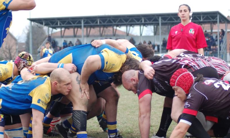 Il mondo del rugby raccontato dagli occhi di un’arbitra: l’intervista ad Alice