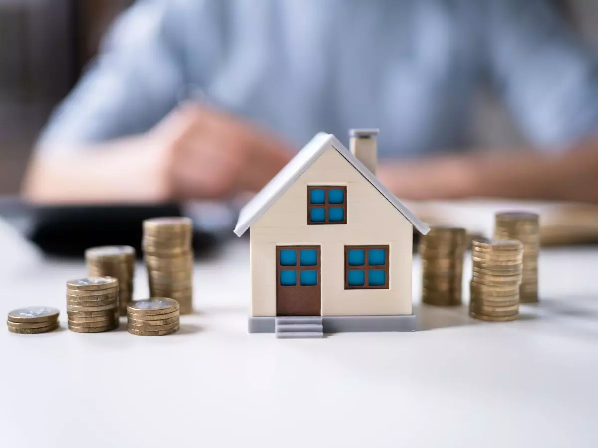 Milano, 12 alloggi pubblici per l’housing sociale: un tetto contro le discriminazioni