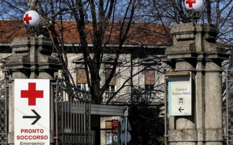 Hantavirus, Ricoverata in quarantena all’ospedale Sacco una seconda turista inglese: il test è negativo