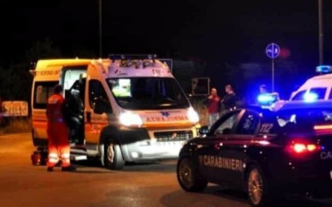 Violenta rissa in via delle Viole, quartiere popolare di Rozzano: due giovani accoltellati