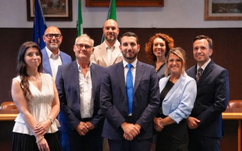 Nasce a Corsico la nuova Giunta Ventura: conferme, nuovi ingressi e debutta l’assessorato al Rispetto