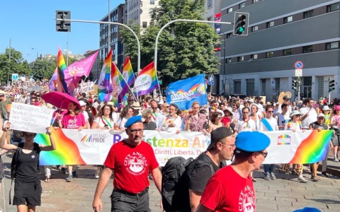 Milano Pride 2026, attese oltre 350mila persone: il 27 giugno sfila la parata per i diritti