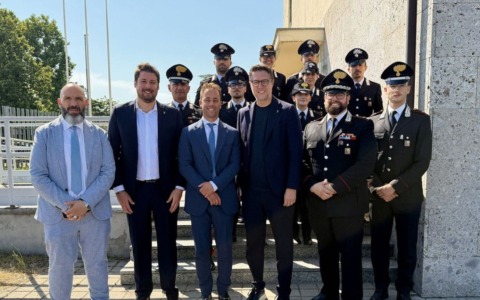 Il sottosegretario all’interno Nicola Molteni in visita a Rozzano: ok a istituire un commissariato di polizia sul territorio.