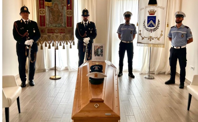 L’ultimo saluto a Francesco Imprezzabile: aperta la camera ardente a San Donato Milanese