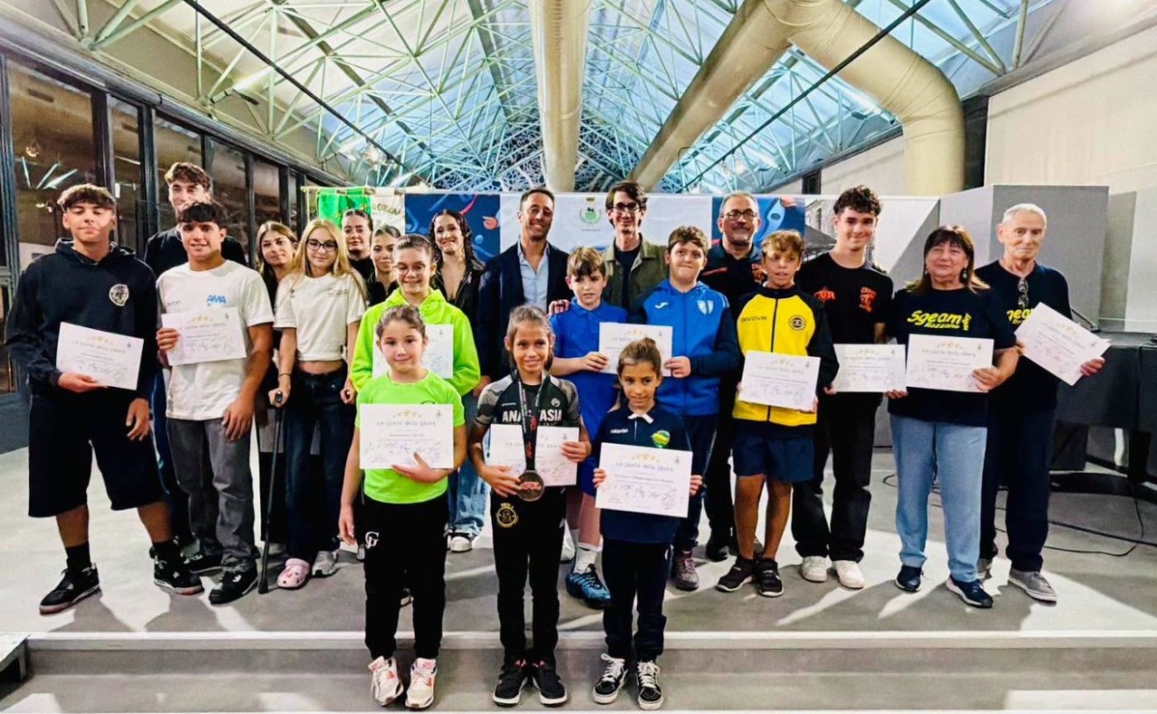 La Notte delle Stelle a Rozzano premia le eccellenze sportive e porta gli atleti a osservare il cielo