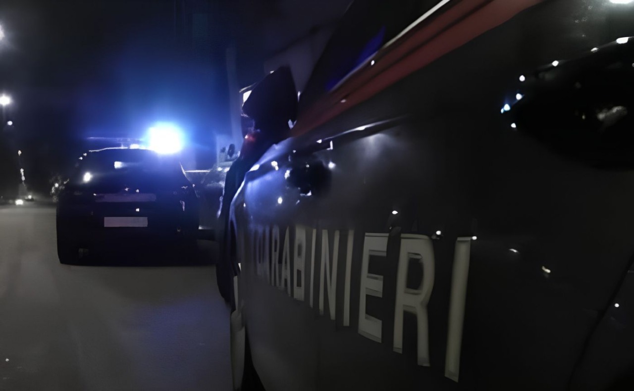 Carabiniere si tuffa nel Naviglio a Corsico e salva un 28enne privo di sensi