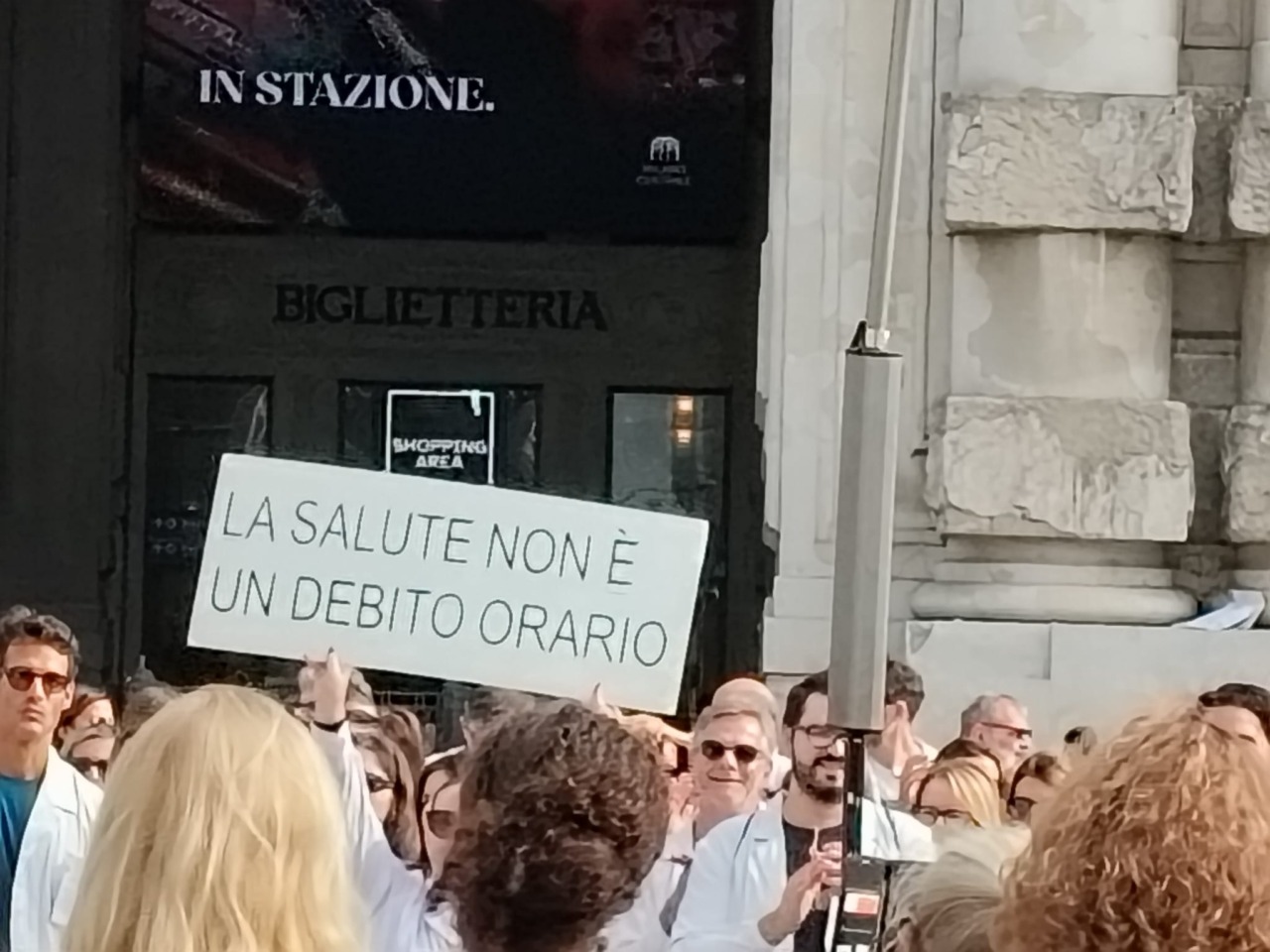 “Non siamo erogatori di servizi”: la protesta dei medici di famiglia lombardi