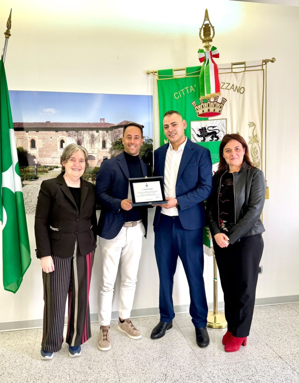 Rozzano, una targa a Magdy Shalaby per il contributo al ripristino dell’Istituto Italo Calvino