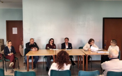 Al via i lavori di sostituzione degli ascensori in via Lomellina a Buccinasco: 170mila euro e aiuti agli anziani durante i lavori
