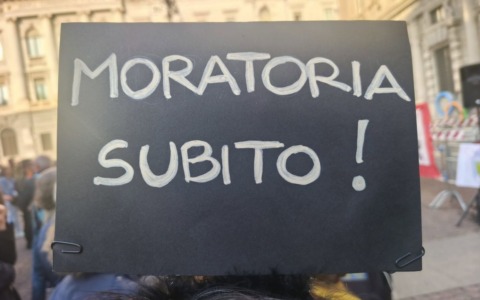 La replica dei Comitati Stop Data Center: “I sindaci non possono chiamarsi fuori dalle proprie responsabilità”