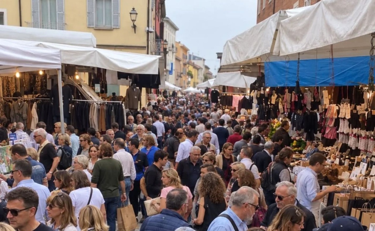 Il Mercatino da Forte dei Marmi arriva a Buccinasco: appuntamento in via Emilia domenica 1° novembre
