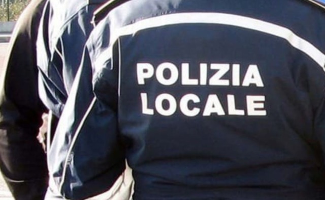 Da un arresto a Corsico l’inchiesta sugli agenti della Polizia locale: fermato un pusher, sei ai domiciliari