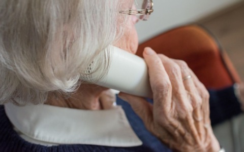 Si finge carabiniere e ruba gioielli a un’anziana di 86 anni: arrestato un 22enne
