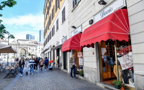 Milano, il Pd rilancia le Zone Economiche Speciali per salvare i negozi di quartiere