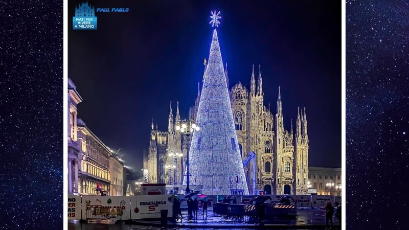 Albero Di Natale Milano.Albero Di Natale Innovativo In Piazza Duomo Pronto Per Splendere Vi Piace